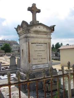 Tombeau initial (cimetière de Châteauroux)